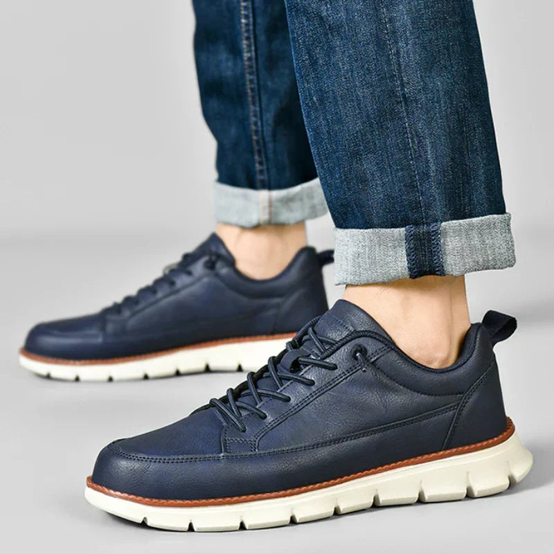 VIBELARA | SNEAKERS DE CUERO CON SOPORTE