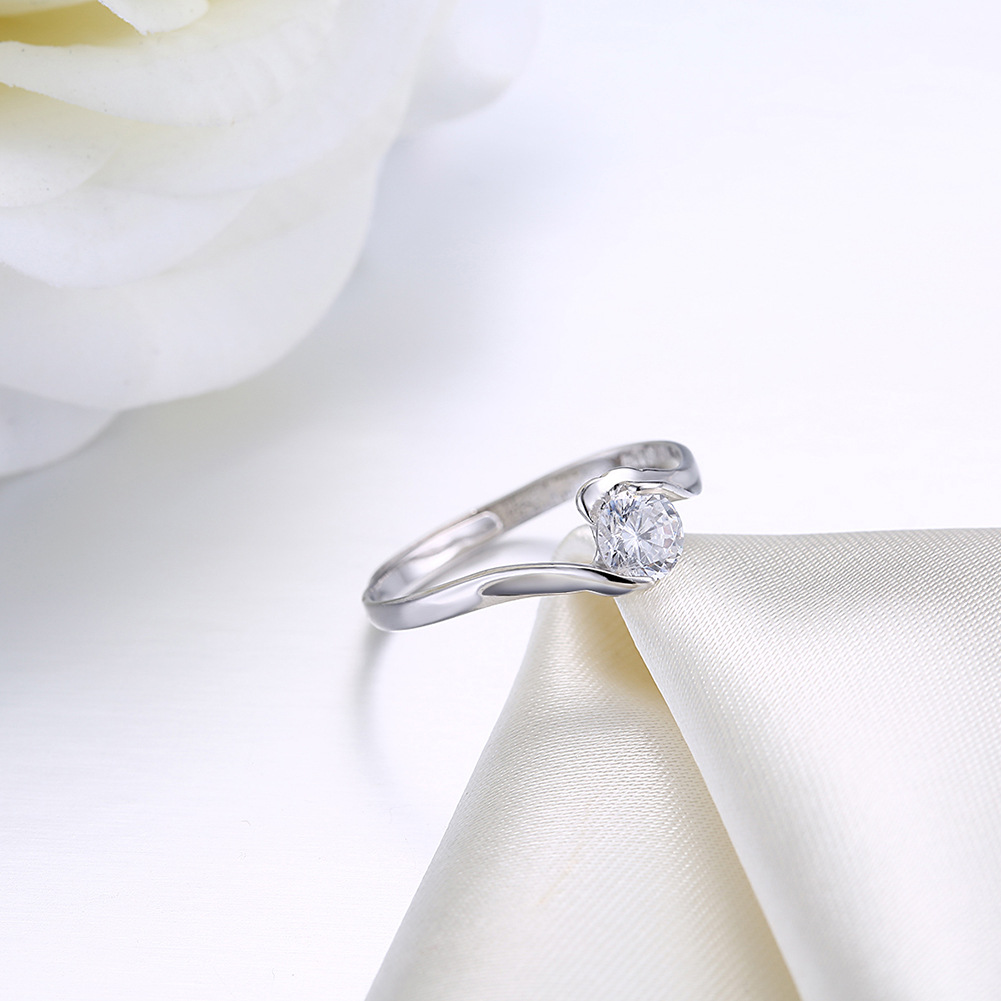 Anillo de circonia