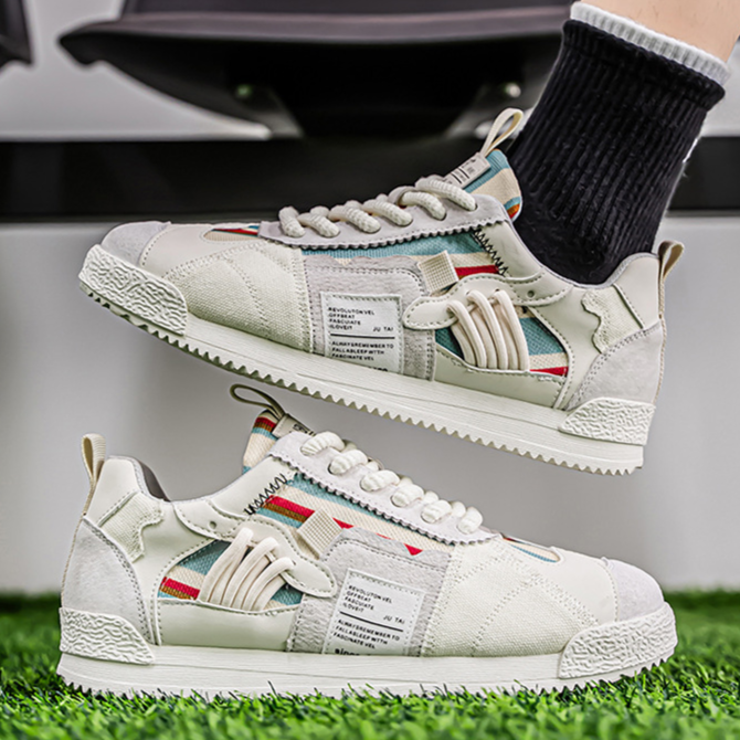 VIBELARA | SNEAKERS RETRO