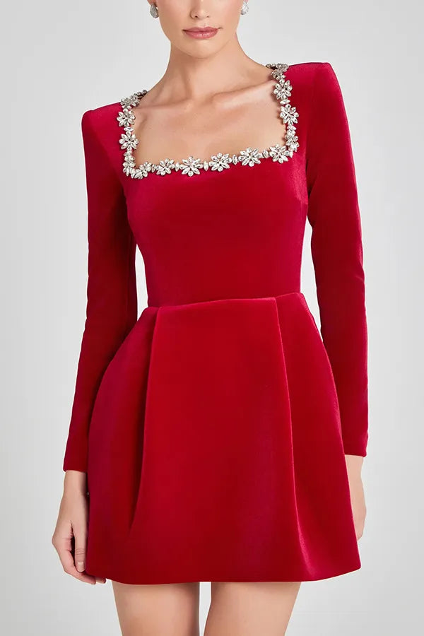 VIBELARA | MINIVESTIDO DE TERCIOPELO