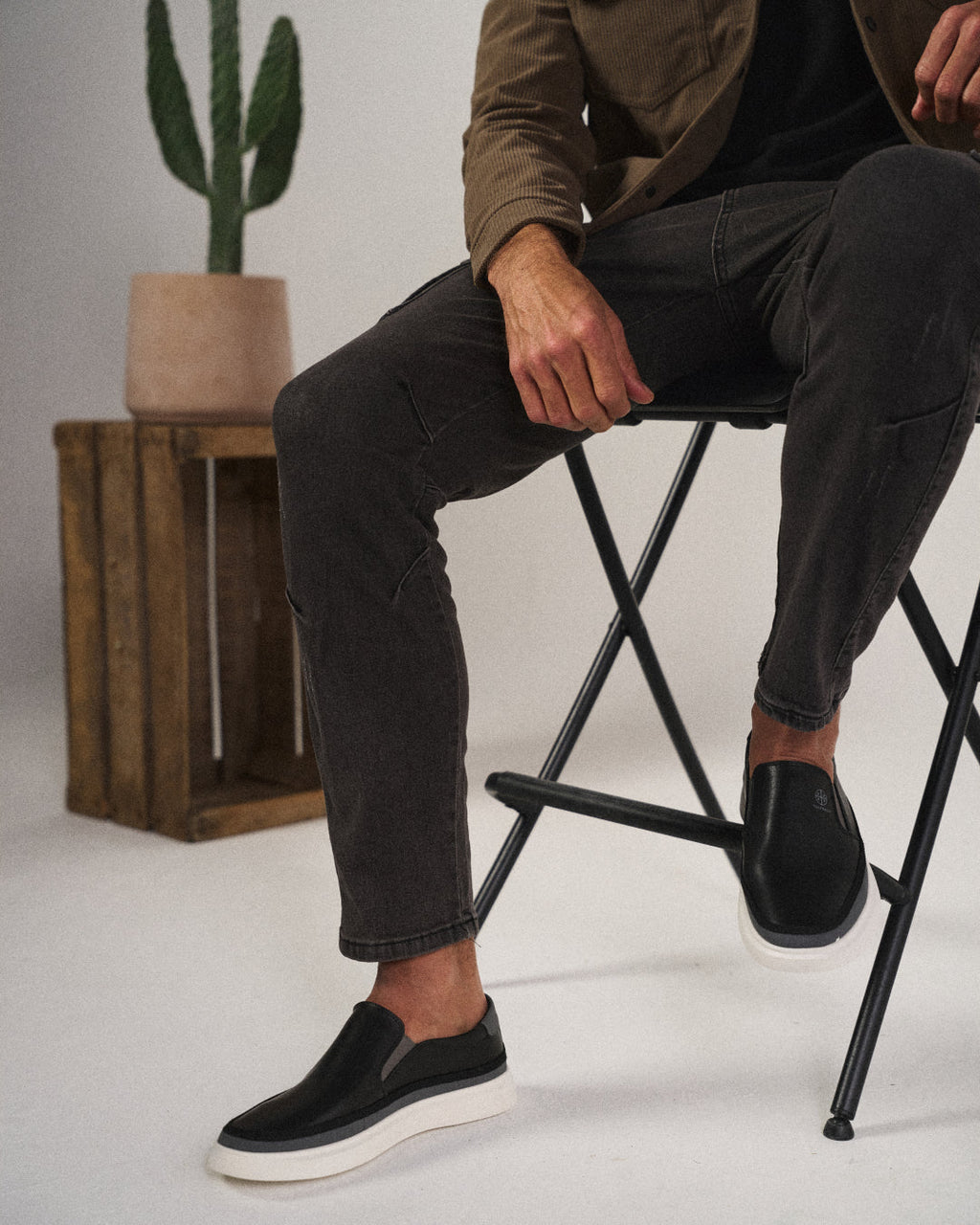 VIBELARA | ZAPATOS MODERNOS SIN CORDONES PARA HOMBRE