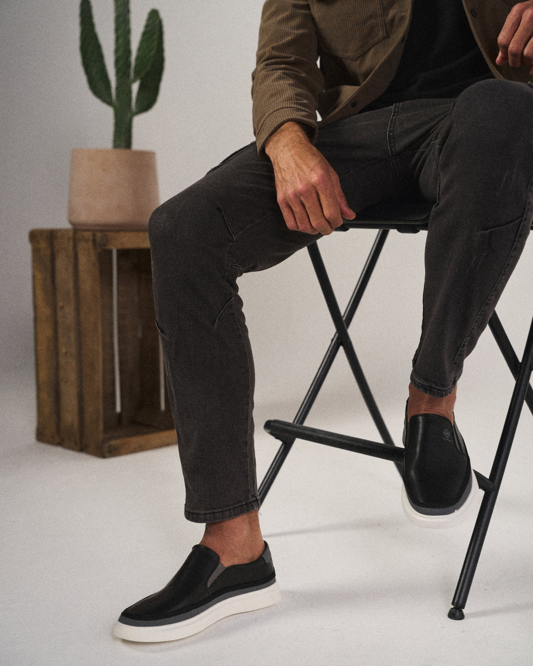 VIBELARA | ZAPATOS MODERNOS SIN CORDONES PARA HOMBRE