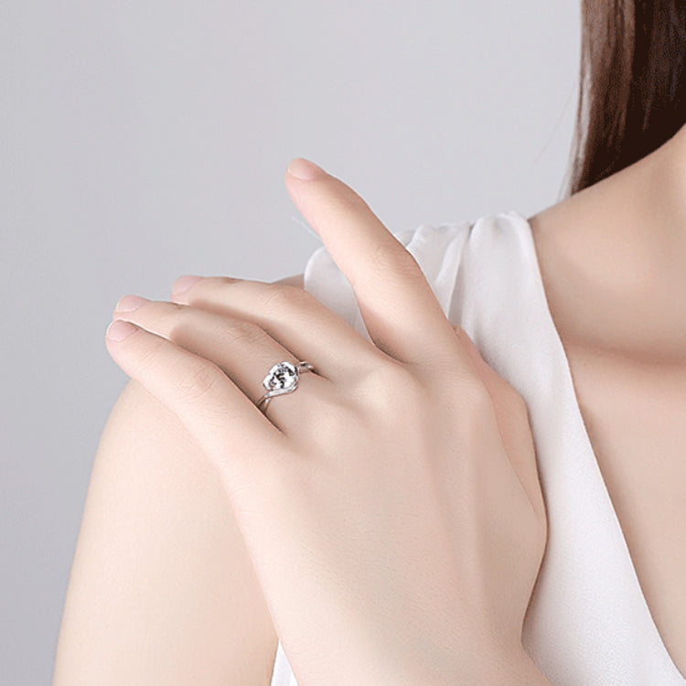 Anillo de corazón de circonia