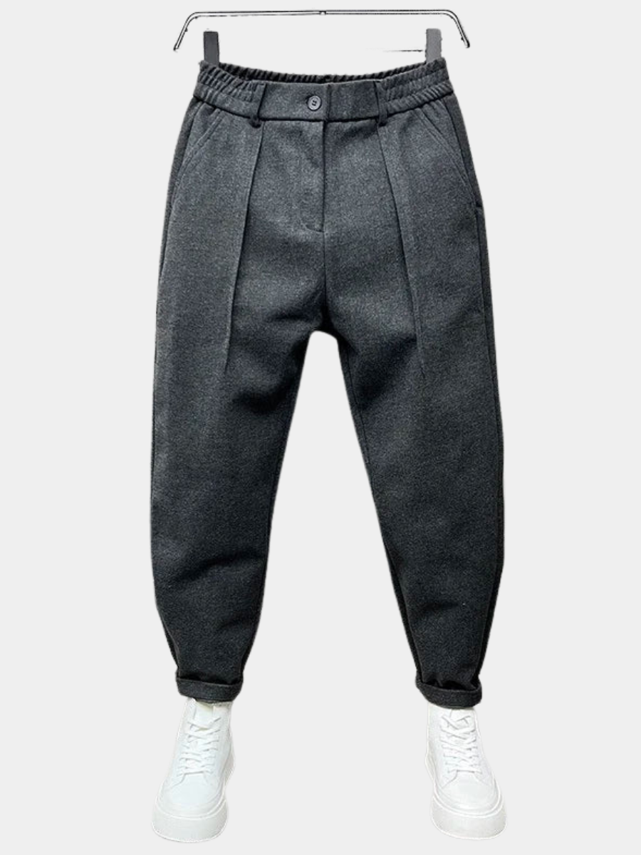 PANTALONES TEXTURIZADOS DE CORTE ENTALLADO