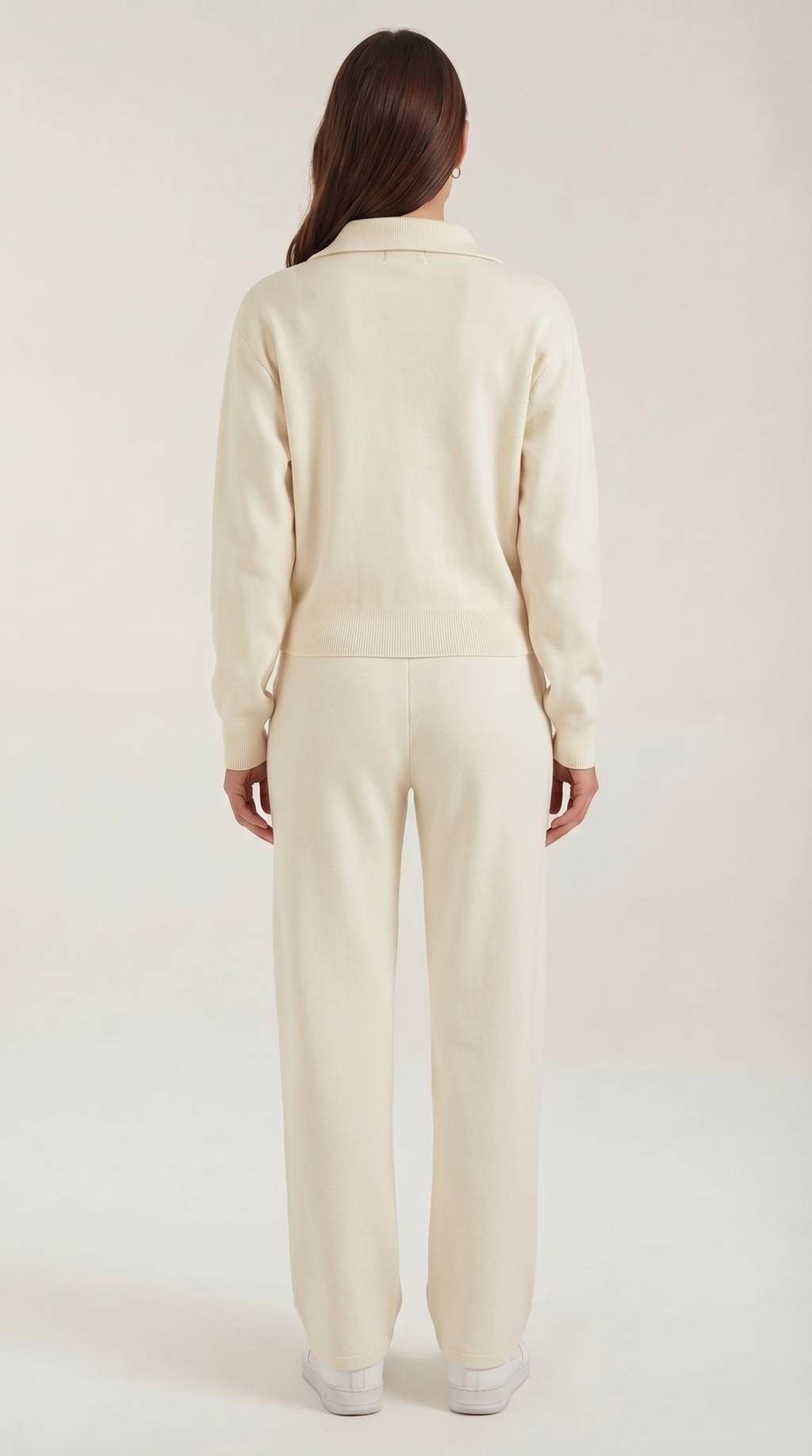 Conjunto cómodo con cremallera y pantalón a juego