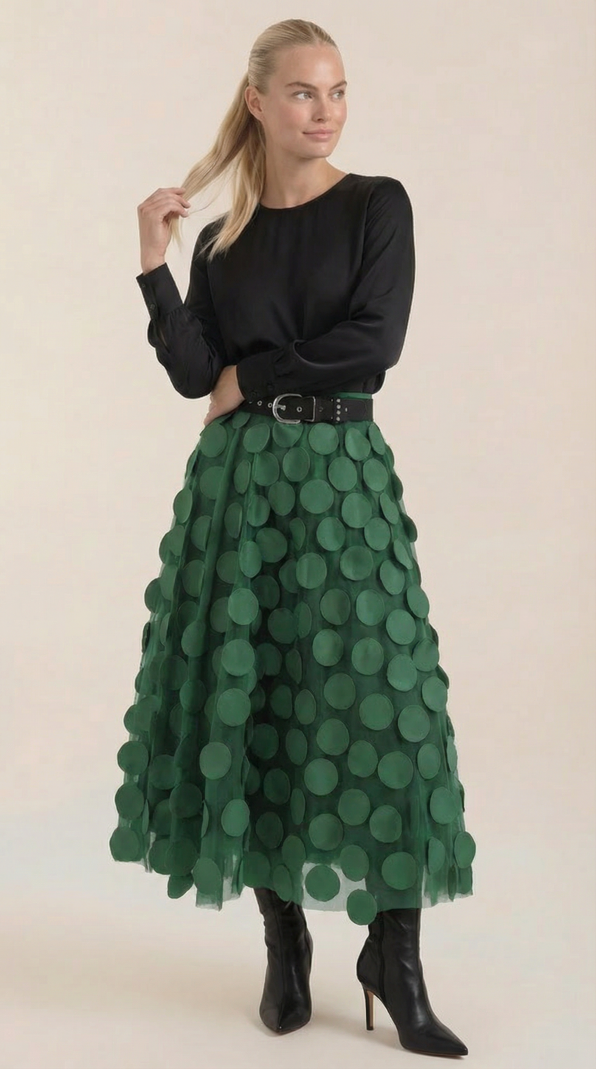 Falda Midi de Malla con Detalles de Puntos Olga