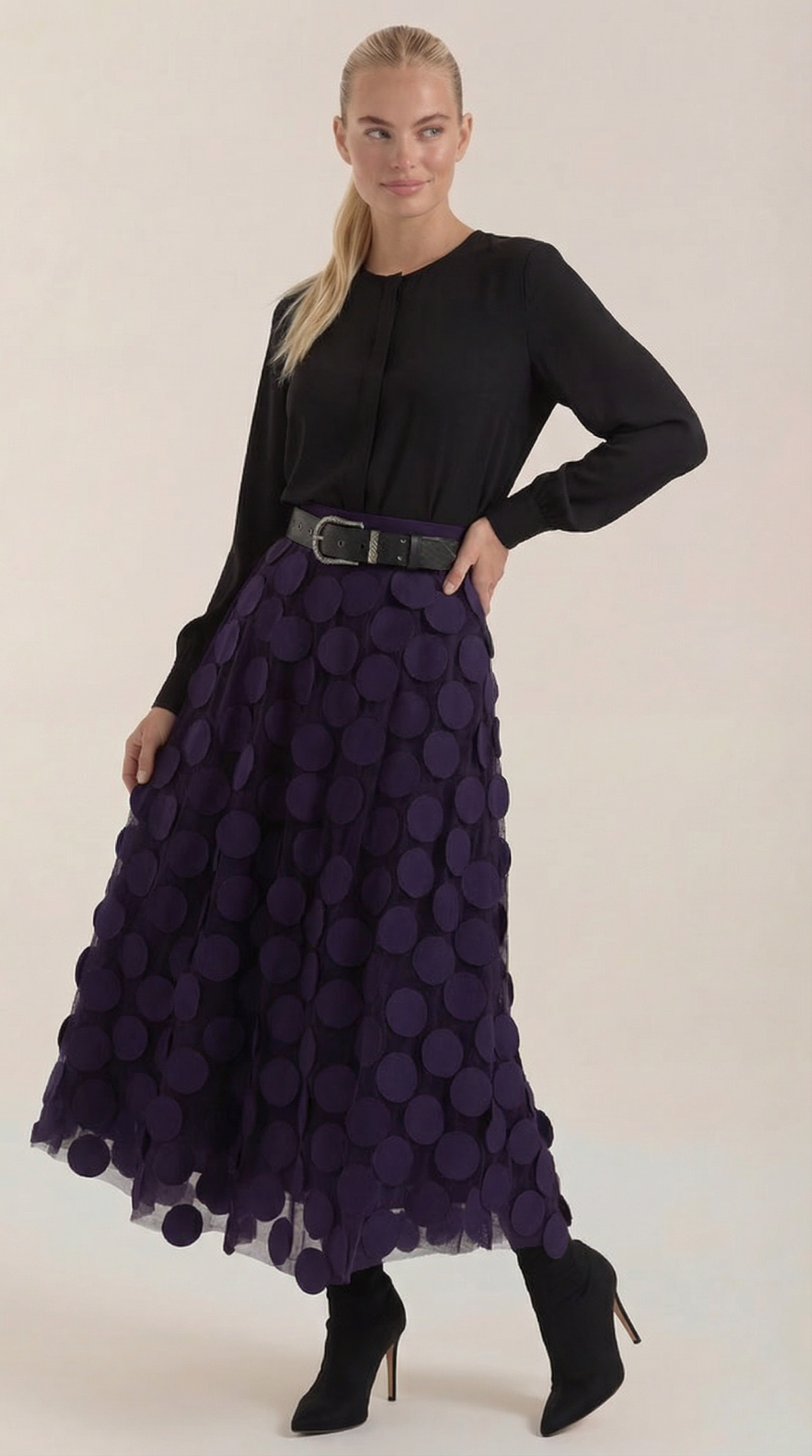 Falda Midi de Malla con Detalles de Puntos Olga